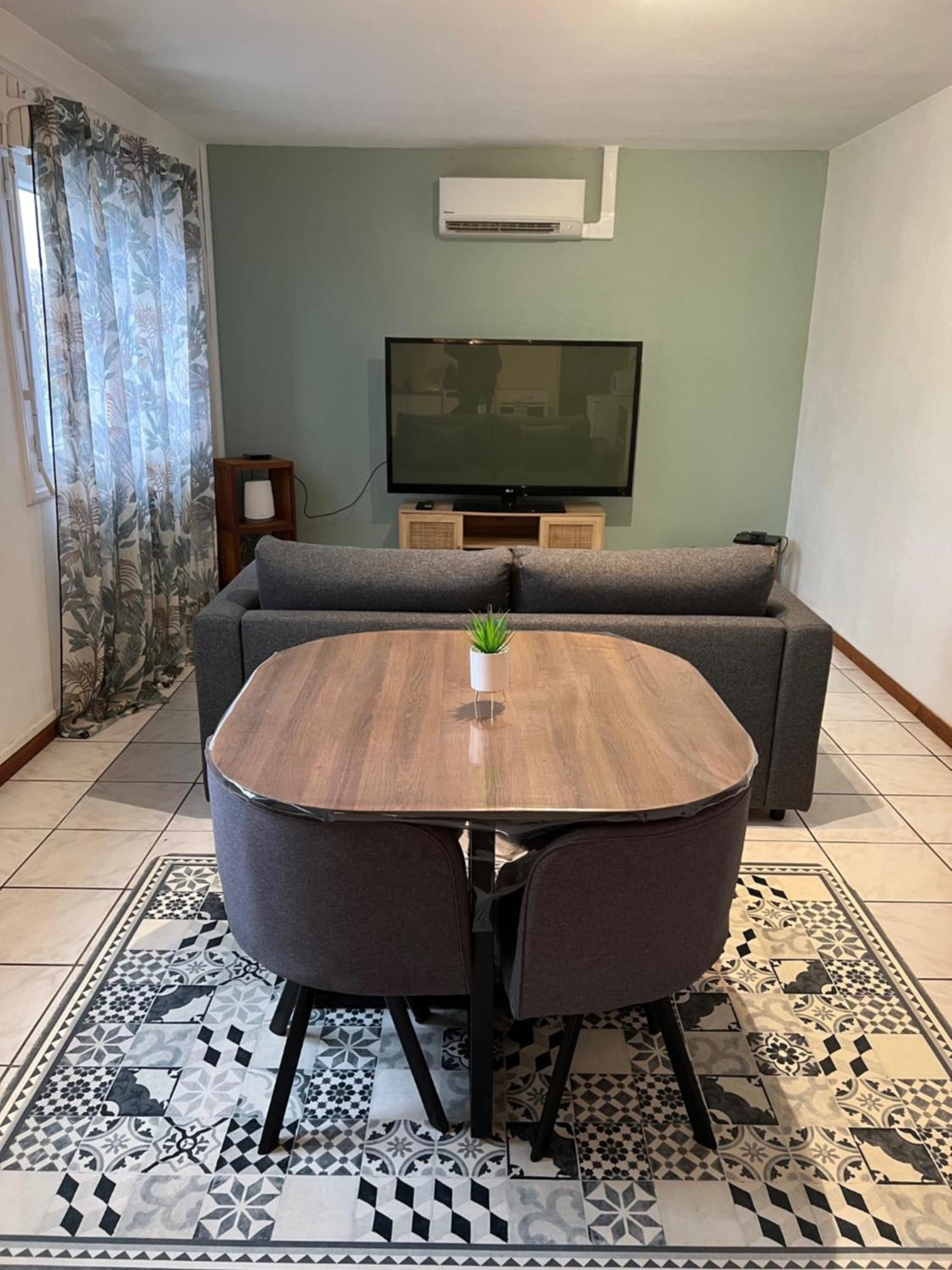Appartement T2 Cosy Saint-Éloy-les-Mines Dış mekan fotoğraf